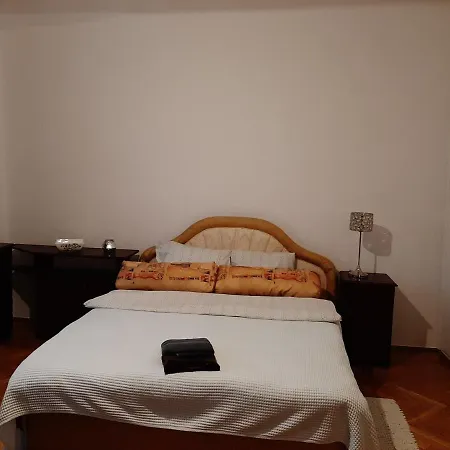 Apartment Rooms In Centrum