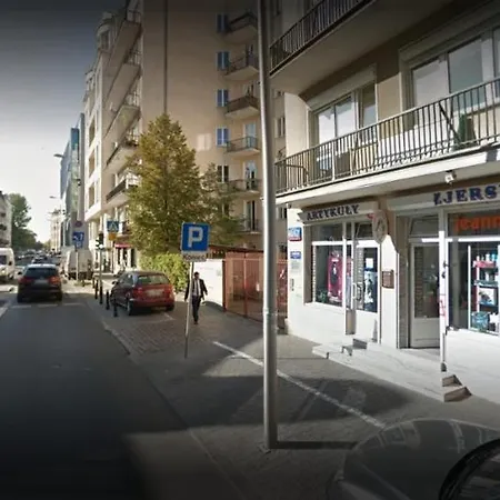 Apartment Rooms In Centrum Warsaw
